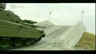 Italian Army Main Battle Tank C1 Ariete [upl. by Yelreveb]